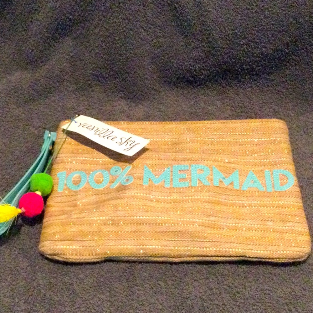 New with tags Mermaid ID clutch / gold metallic note part zipper pull missing